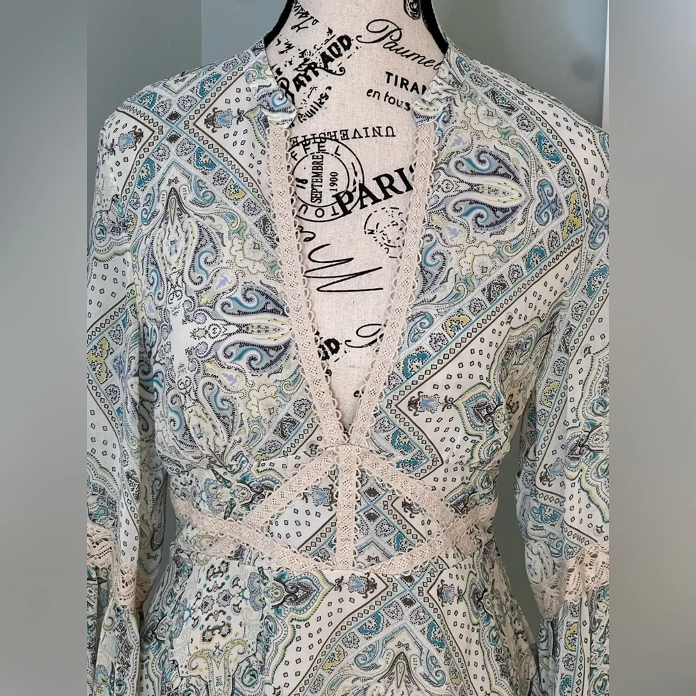 Free People Moonlight Bay mini dress | blue & white paisley print | size 8 - Picture 11 of 15